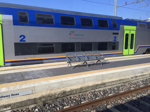 Passaggi a livello del Mussotto ad Alba: Rfi risponde al Comune, ma i disagi continuano