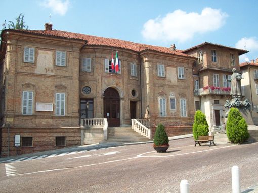 Il municipio braidese