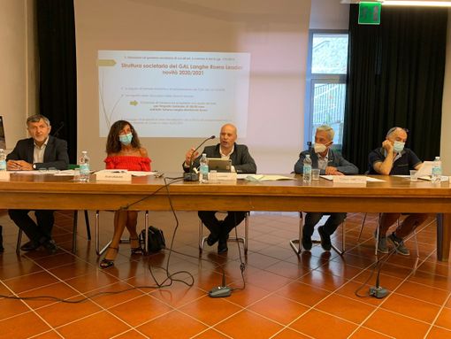 Un momento dell'assemblea tenutasi martedì