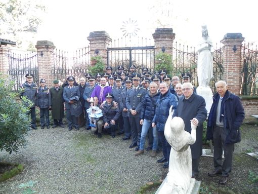 Bra, celebrato il precetto natalizio a beneficio della Compagnia della Guardia di Finanza