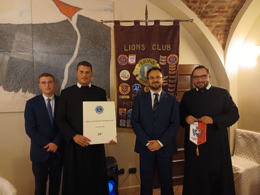 Lions Club Mondovì Monregalese con i padri Filippini presso il Santuario del Santissimo Nome di Maria