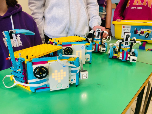 Le secondarie dell’Istituto Comprensivo “Augusta Bagiennorum” a scuola di robotica Le secondarie dell’Istituto Comprensivo “Augusta Bagiennorum” a scuola di robotica