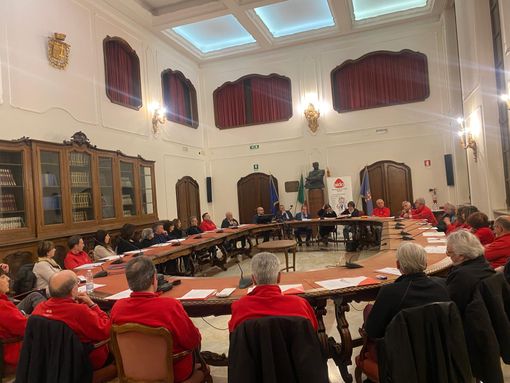 In Provincia i vertici AIDO: firmato il protocollo per diffondere la "cultura del dono" In Provincia i vertici AIDO: firmato il protocollo per diffondere la "cultura del dono"