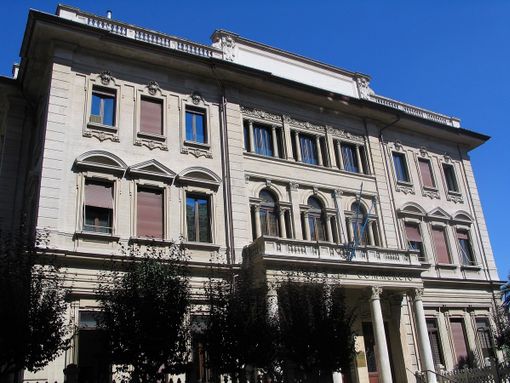 La Camera di Commercio di Cuneo La Camera di Commercio di Cuneo