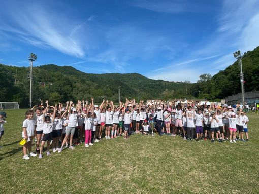 Oltre 200 alunni dal Cebano hanno partecipato alle Mini Olimpiadi di Camerana Oltre 200 alunni dal Cebano hanno partecipato alle Mini Olimpiadi di Camerana