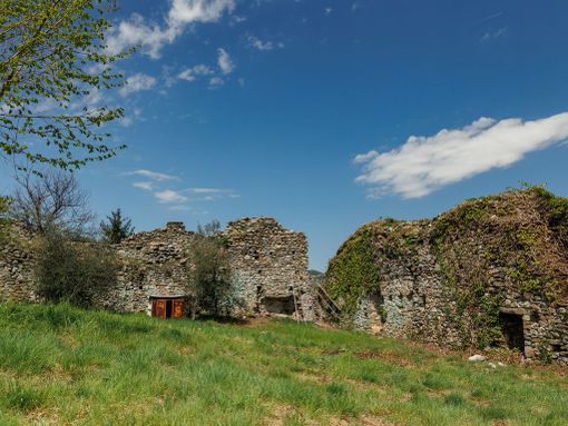 Il castello di Lisio Il castello di Lisio