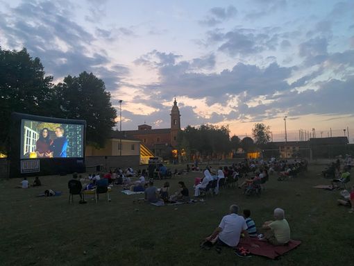 A Marene nuovo appuntamento con il cinema all'aperto