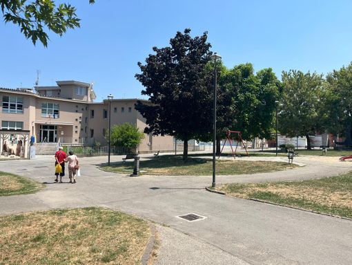 Saluzzo, le minoranze chiedono chiarimenti su piazza della Stazione e sulla sicurezza nei giardini della Rosa Bianca