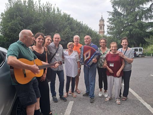 Serata di festa alla Casa di Riposo di San Michele Mondovì