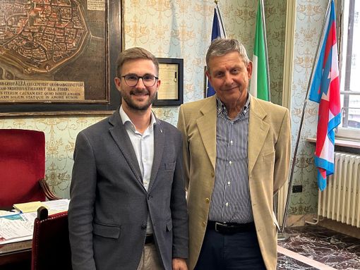 Da sinistra: Alberto Gatto sindaco di Alba e Dott. Elio Franzero