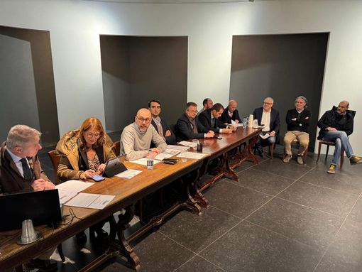 Provincia: tra un anno si vota per il Presidente e il Consiglio con tante incognite, tra cui il possibile slittamento al 2027 Provincia: tra un anno si vota per il Presidente e il Consiglio con tante incognite, tra cui il possibile slittamento al 2027