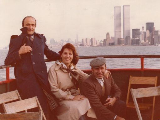In foto da sx Battista Chionetti, Rita Berrino e Pino Boglione, braidesi a New York nel 1979