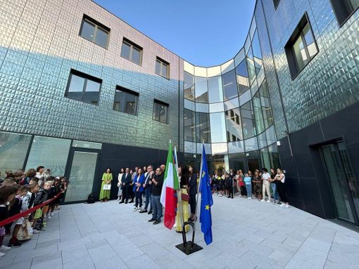 L'inizio delle scuole al nuovo polo scolastico di Busca, lo scorso anno