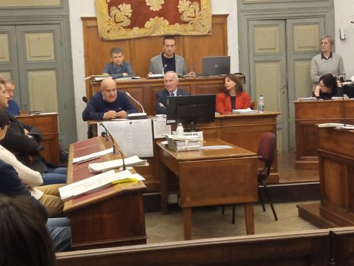 L'intervento del direttore generale dell’Asl Cn1, Giuseppe Guerra ieri sera in Consiglio comunale L'intervento del direttore generale dell’Asl Cn1, Giuseppe Guerra ieri sera in Consiglio comunale