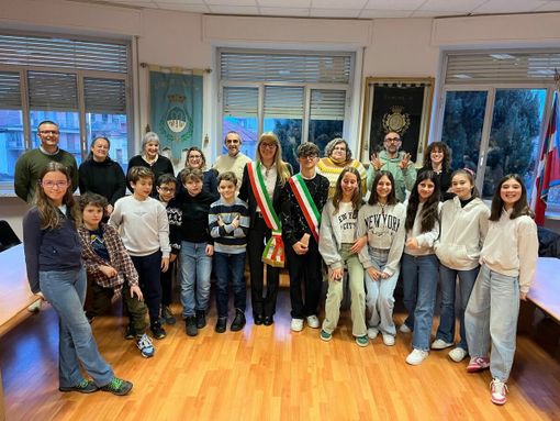 L'insediamento del primo Consiglio comunale dei ragazzi di Manta L'insediamento del primo Consiglio comunale dei ragazzi di Manta