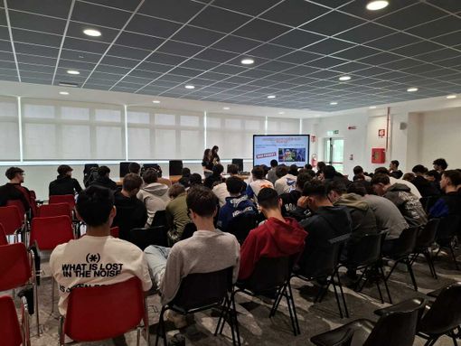 Emergenza, gli studenti del Denina Pellico Rivoira imparano a chiamare il 112