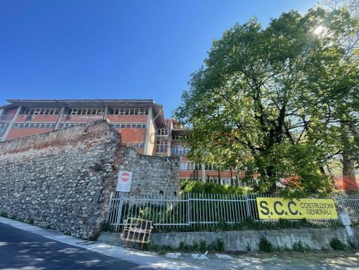 Pronta la demolizione del "Baruffi" a Mondovì, l'architetto Mamino: "Si lasci qualcosa a ricordo" Pronta la demolizione del "Baruffi" a Mondovì, l'architetto Mamino: "Si lasci qualcosa a ricordo"