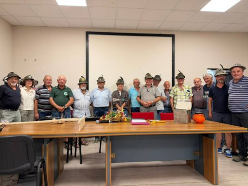 A Viola la tradizionale Cena degli Alpini per celebrare le nuove nomine del Gruppo A Viola la tradizionale Cena degli Alpini per celebrare le nuove nomine del Gruppo