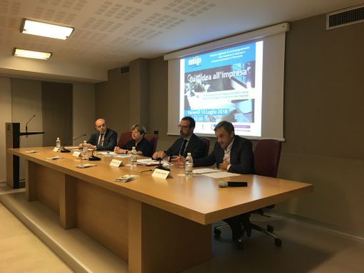 Alba: la Regione ha presentato ai commercianti il programma "MIP-Mettersi In Proprio"