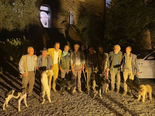 Da Gianluigi Buffon il calcio d'inizio alla stagione del Tartufo Bianco d'Alba [FOTO E VIDEO]