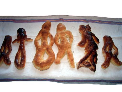 Per rinnovare la tradizione della strenna del nuovo anno, a Coumboscuro laboratori per ragazzi e adulti Per rinnovare la tradizione della strenna del nuovo anno, a Coumboscuro laboratori per ragazzi e adulti