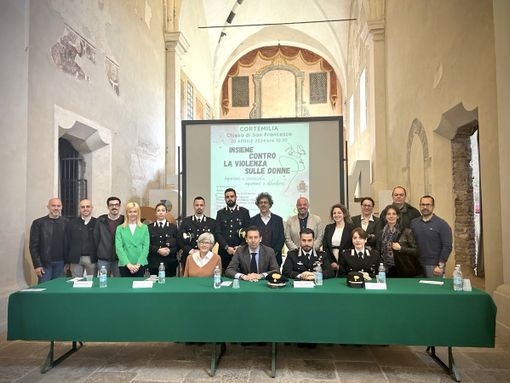 Cortemilia, continua la campagna di sensibilizzazione contro la violenza di genere Cortemilia, continua la campagna di sensibilizzazione contro la violenza di genere