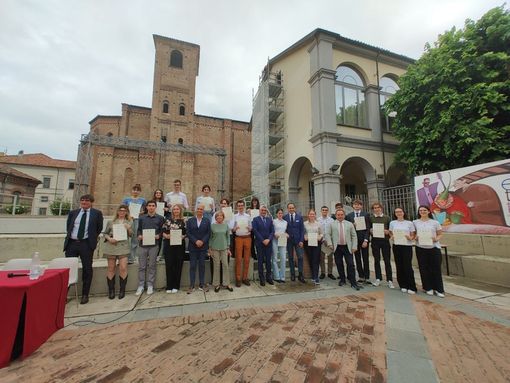 La consegna dei diplomi agli studenti della terza annualità del Biomedico lo scorso 10 giugno La consegna dei diplomi agli studenti della terza annualità del Biomedico lo scorso 10 giugno