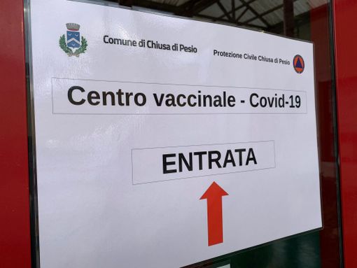 Le foto comparse sulla pagina Facebook ufficiale del Comune Le foto comparse sulla pagina Facebook ufficiale del Comune