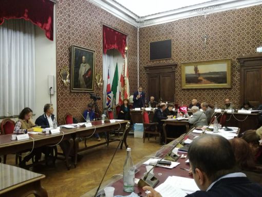 Cuneo: in consiglio comunale rifiuti e raccolta differenziata accendono la polemica