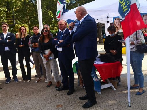 Crosetto a Torino dice basta al "poltronificio" in Finpiemonte: "Sua mission sia come CdP" Crosetto a Torino dice basta al "poltronificio" in Finpiemonte: "Sua mission sia come CdP"