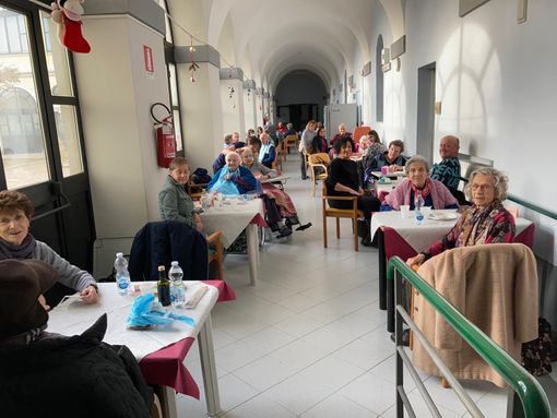 L'Ospedale Civile di Busca ha salutato il Natale con un pranzo per ospiti e parenti