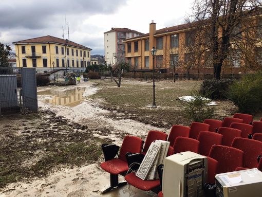 Ceva: anche i vertici della Fondazione CRC tra il fango del dopo-alluvione