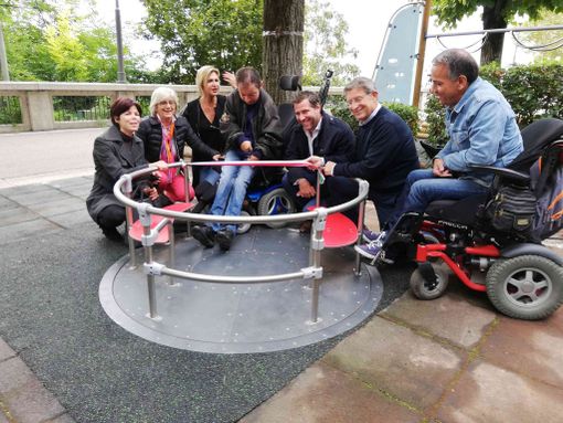 Viale Mellano - Inaugurazione giostra inclusiva