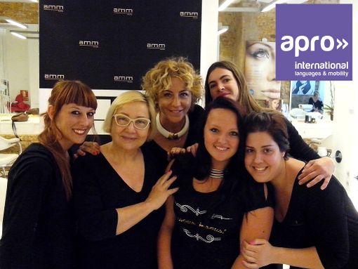 Il gruppo di Acconciatura di APRO Formazione Il gruppo di Acconciatura di APRO Formazione