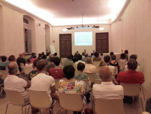 Fabiana Dadone a Mondovì per il #IoVotoNoTour