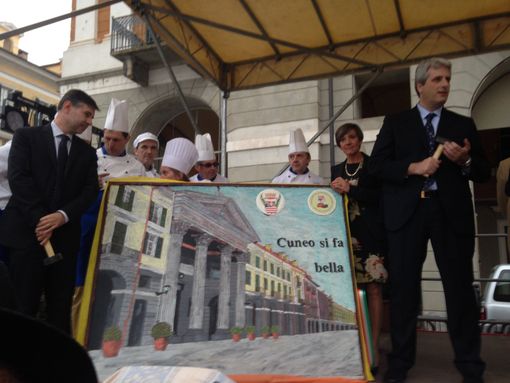 Il quadro di cioccolato dell'inaugurazione