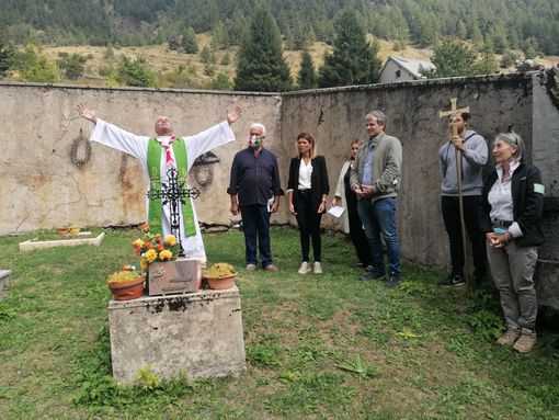 Valdieri- Mollières: viaggio in amicizia e radici nella storia e nella tradizione Valdieri- Mollières: viaggio in amicizia e radici nella storia e nella tradizione