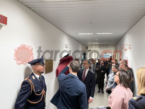 Intitolata al comandante Angelo Di Palma la sala riunioni Polizia Stradale Mondovì: "Un esempio di umanità e professionalità" Intitolata al comandante Angelo Di Palma la sala riunioni Polizia Stradale Mondovì: "Un esempio di umanità e professionalità"