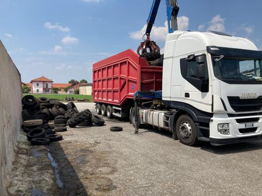 Pneumatici fuori uso a Murello: raccolti 3.800 pezzi provenienti dal mondo agricolo