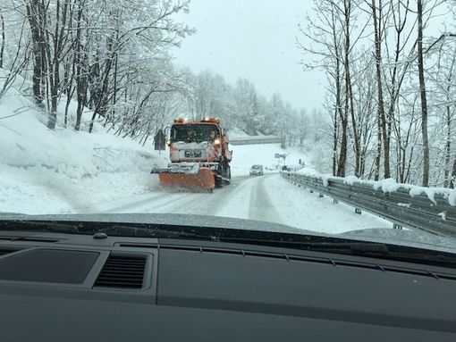 Maltempo, chiude nella notte il Colle di Tenda per garantire le operazioni di sgombero neve lato Francia
