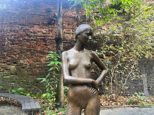 Le sculture di Sergio Unia arricchiscono il Giardino Botanico di Palazzo Madama a Torino Le sculture di Sergio Unia arricchiscono il Giardino Botanico di Palazzo Madama a Torino