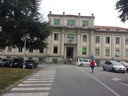 La struttura dell'ospedale Carle di Cuneo