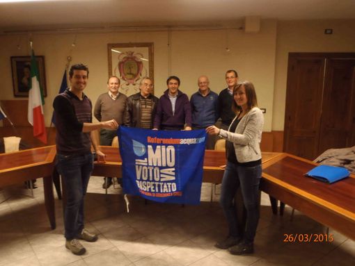 Acqua pubblica: gli amministratori di Vernante "ci mettono la faccia"