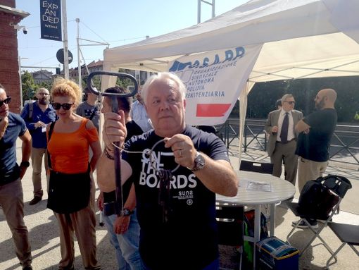 La penitenziaria consegna le chiavi delle carceri alla politica: "Siamo stati abbandonati"