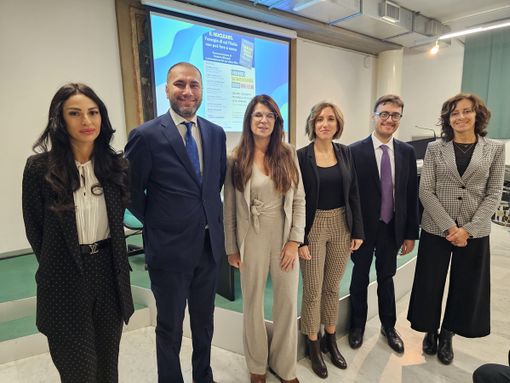 Designer di fama mondiale incanta il pubblico di AA Appuntamenti Azzoaglio
