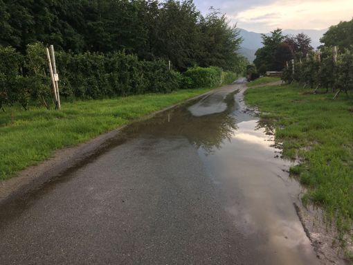 La situazione in via Poetto documentata dalla minoranza