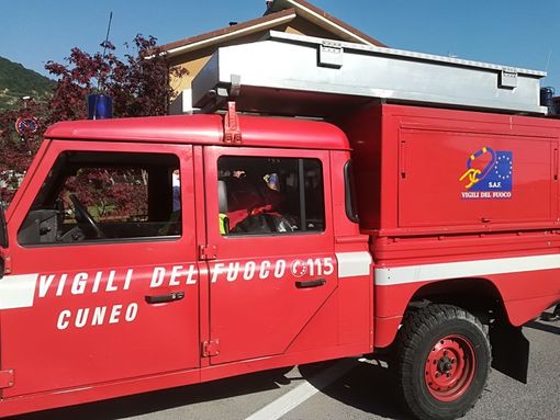 Vigili del fuoco in campo con i volontari di Venasca e una squadra del nucleo Speleo Alpino Fluviale