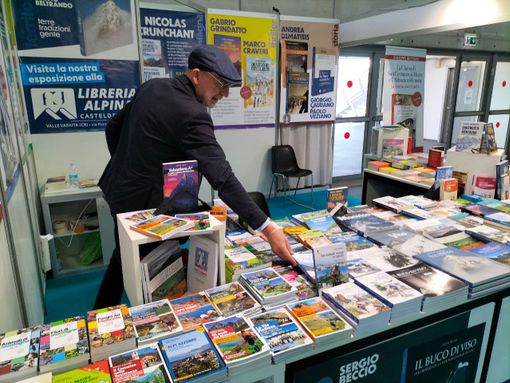 Al SalTo24 le realtà dell’editoria targata Cuneo: “Con il Natale, il momento più importante dell’anno” Al SalTo24 le realtà dell’editoria targata Cuneo: “Con il Natale, il momento più importante dell’anno”