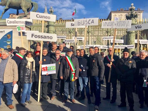 Alcune immagini della manifestazione "Si Tav" di stamane a Torino Alcune immagini della manifestazione "Si Tav" di stamane a Torino