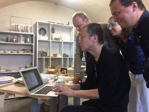 Mondovì: il Maestro Raku in visita al Museo della Ceramica